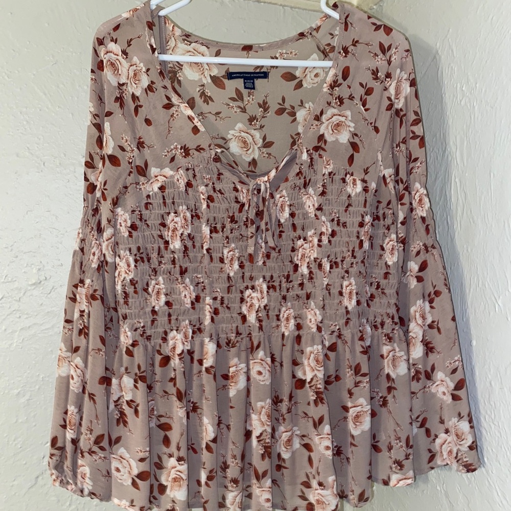 Floral long sleeve blouse